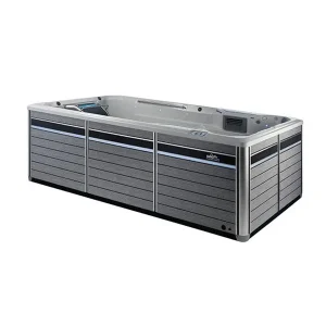 E700